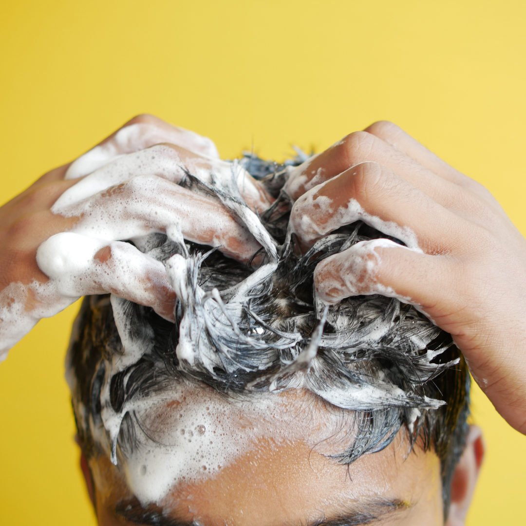 Les 3 meilleures astuces pour utiliser et conserver votre shampooing solide